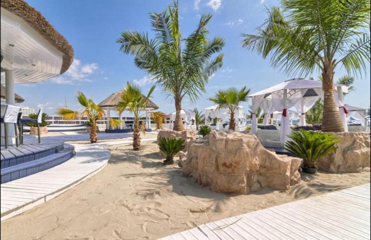 Gota Place Between And Sea Apartment Mamaia